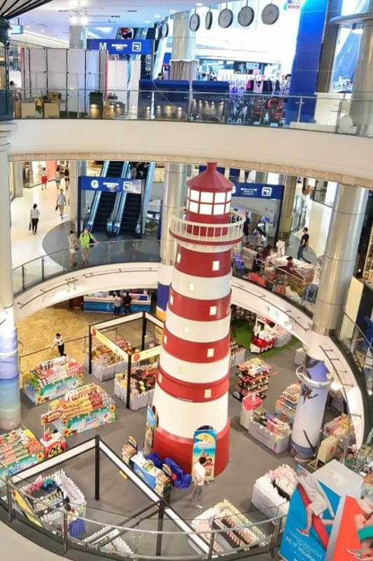 टर्मिनल 21 बैंकॉक Pier 21 फूड कोर्ट विविध डाइनिंग विकल्पों के साथ