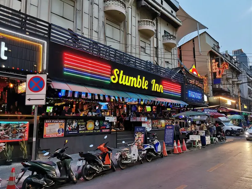 Royal Ivory Hotel Bangkok , soi-cowboy